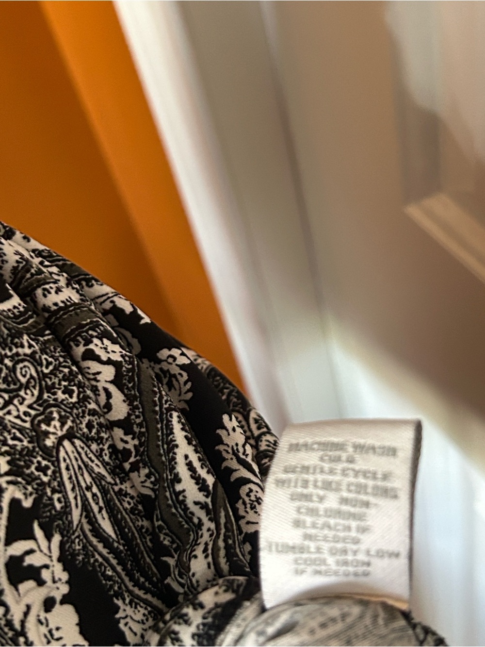 Vintage Y2K Dress Barn Petite XL Boho Paisley Top Black White Cottagecore Flowy - Picture 7 of 13